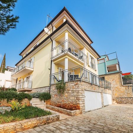Villa K&K โรวีน ภายนอก รูปภาพ