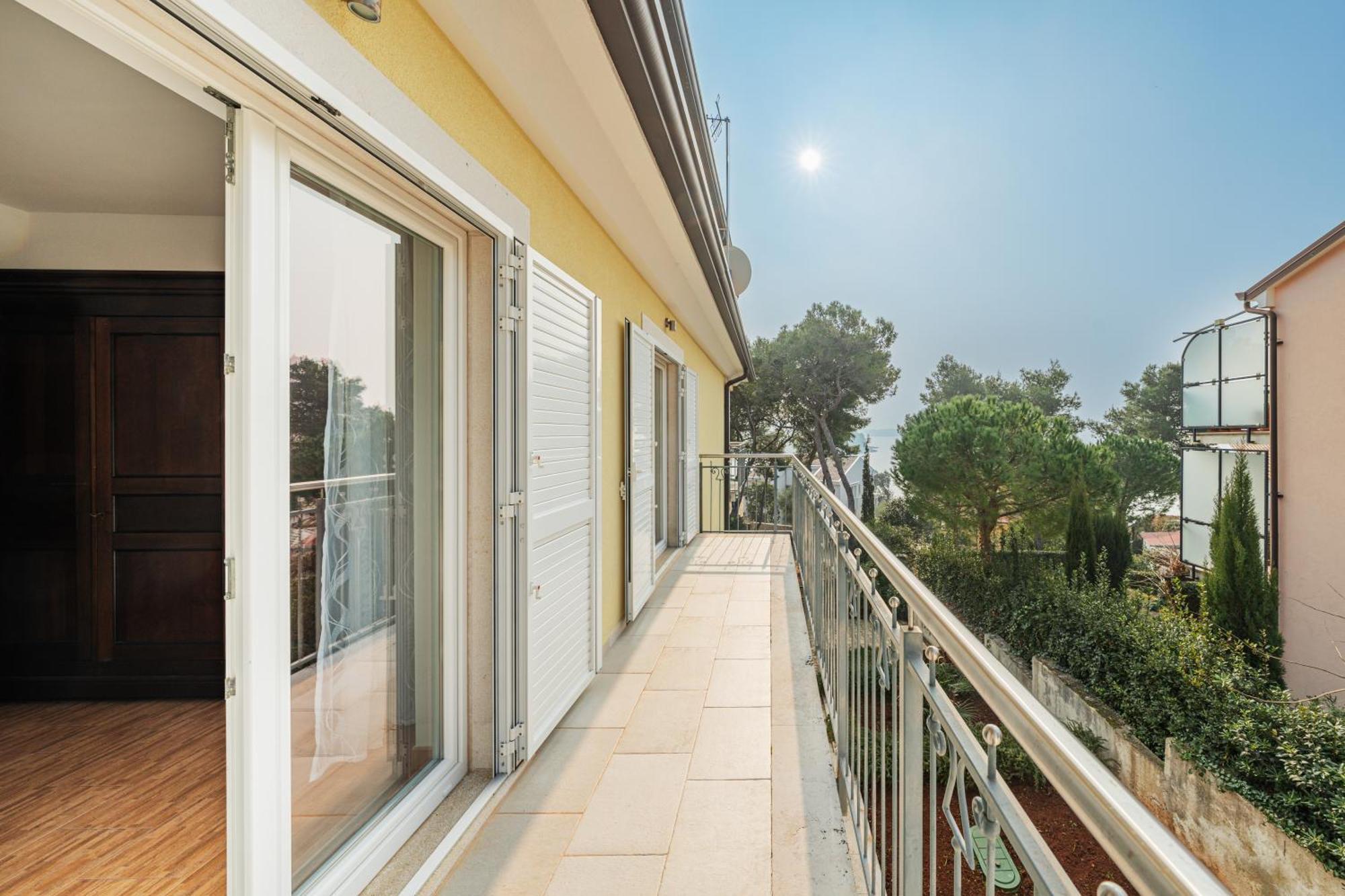 Villa K&K โรวีน ภายนอก รูปภาพ